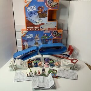HEXBUG Nitro Circus Freestyle & Capture It Stunt Toy Set Bundle with Characters
